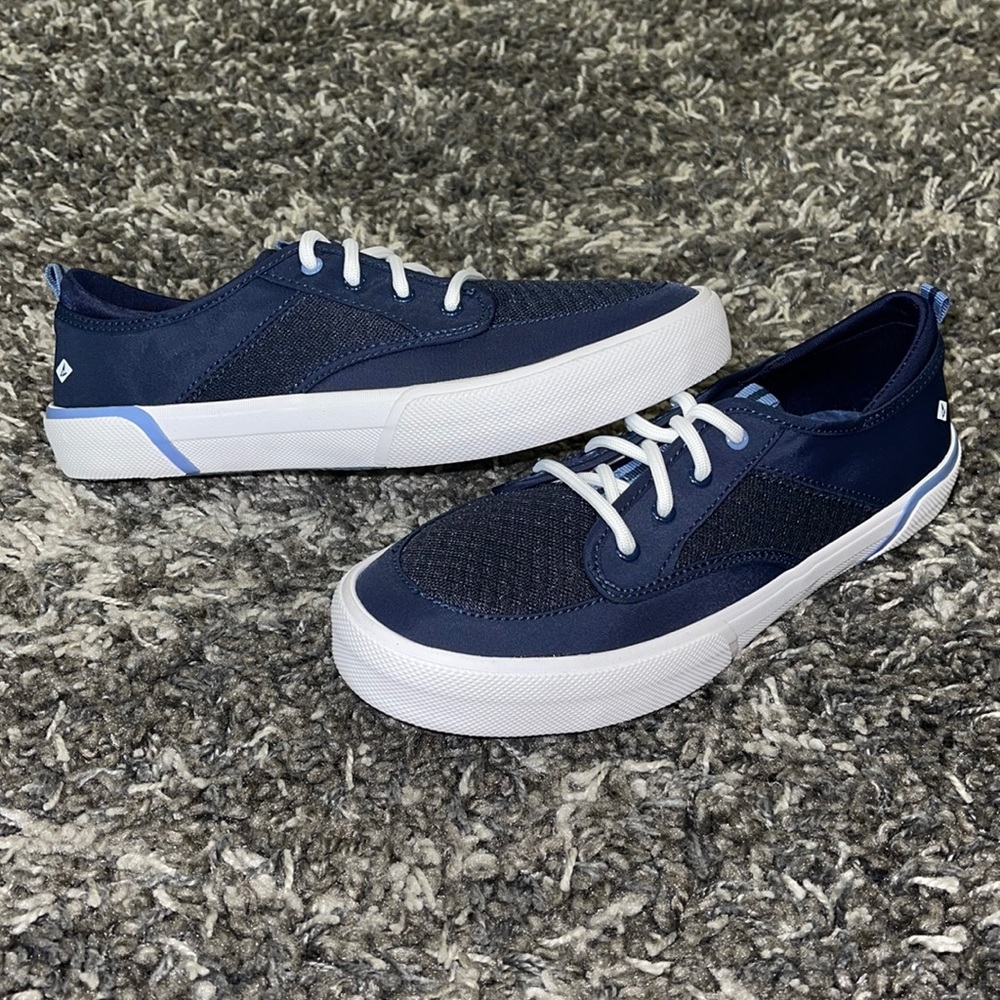 New SPERRY Soletide sneakers in Navy Blue
